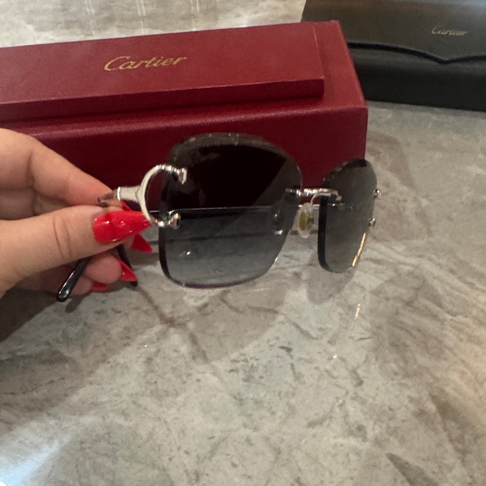 Cartier Sunglasses with Black Frame and Red Box - Picture 5 of 5